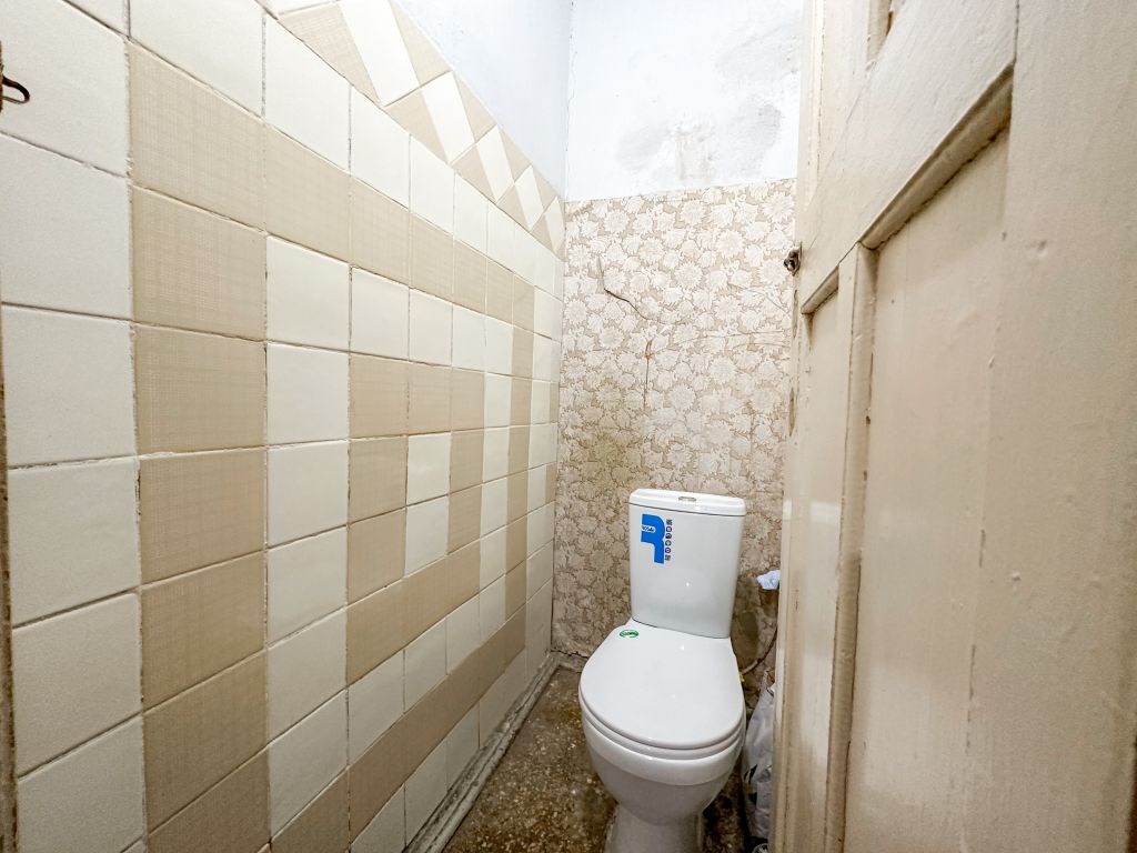 Продажа 3-комнатной квартиры, Нижний Новгород, Октября пр-кт,  16