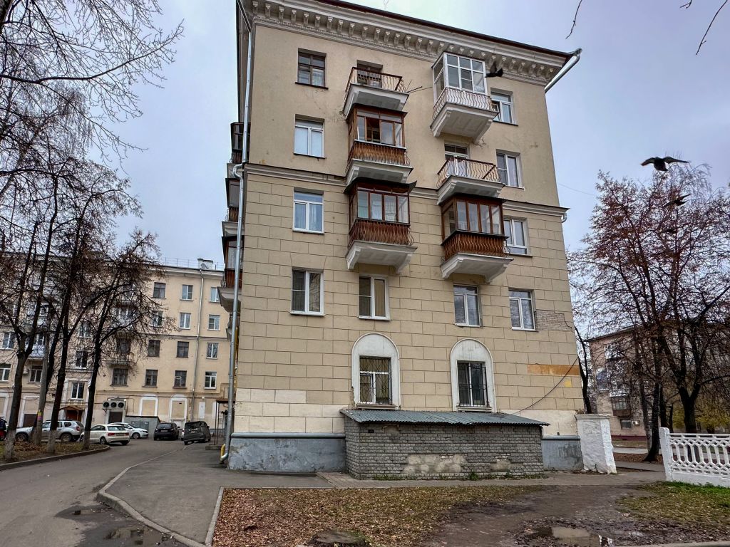 Продажа 3-комнатной квартиры, Нижний Новгород, Октября пр-кт,  16