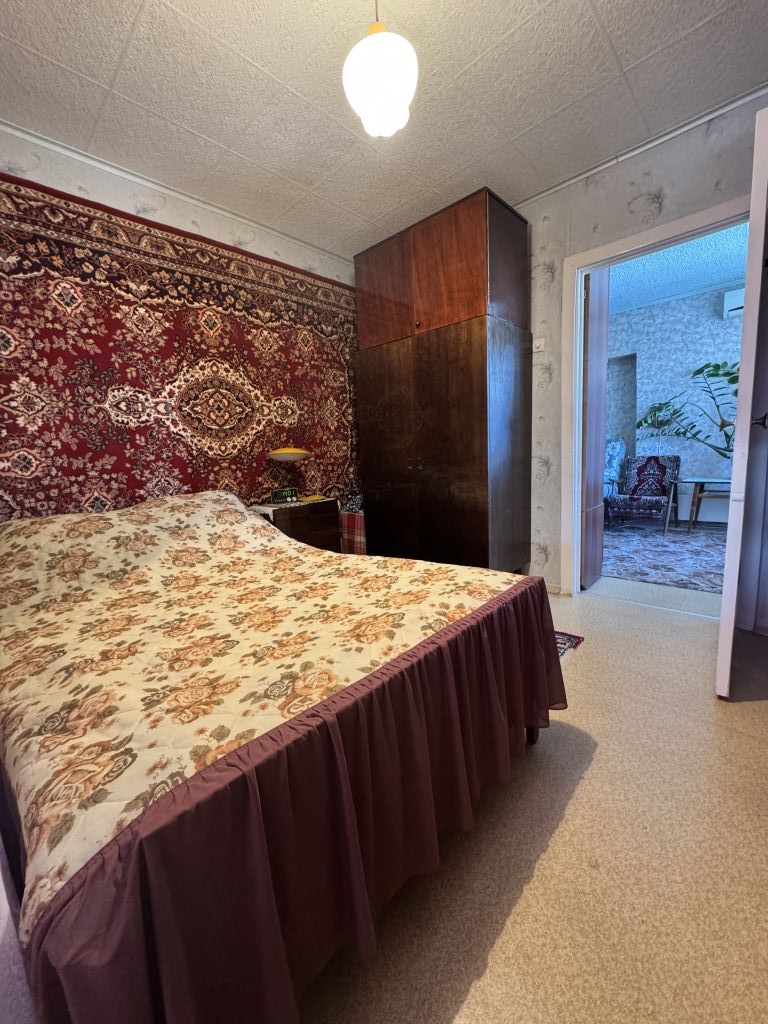 Продажа 3-комнатной квартиры, Пермь, Грузинская ул,  15