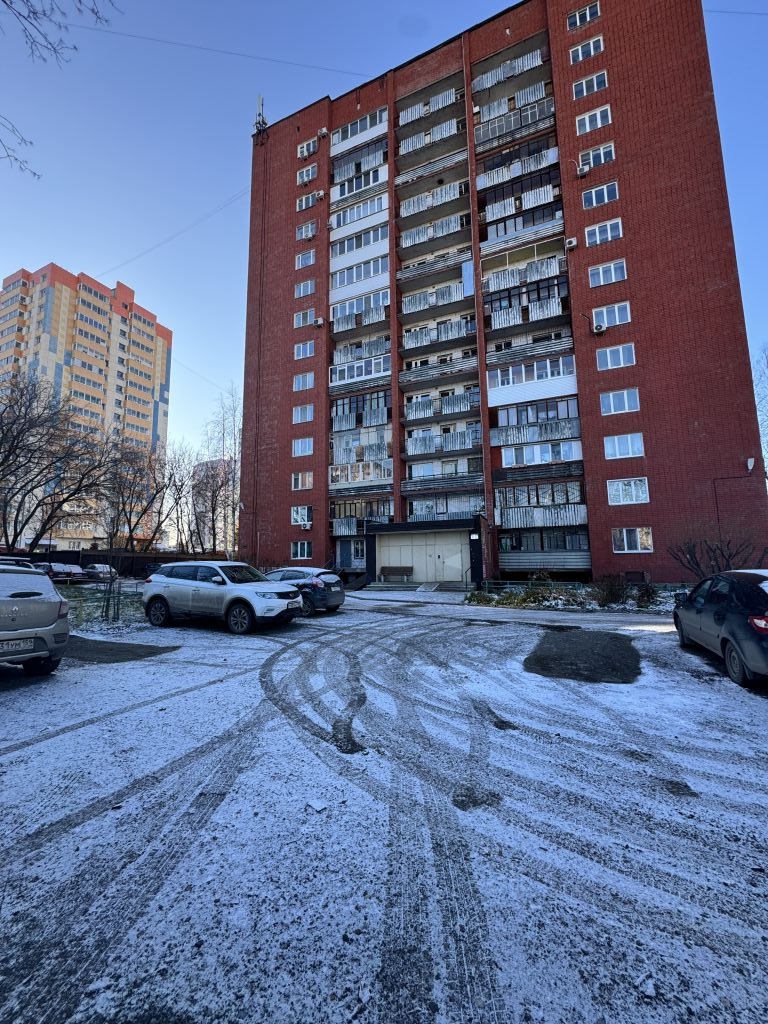 Продажа 3-комнатной квартиры, Пермь, Грузинская ул,  15