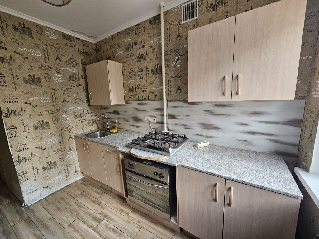 Продажа 3-комнатной квартиры, Саратов, Алексеевская ул,  3