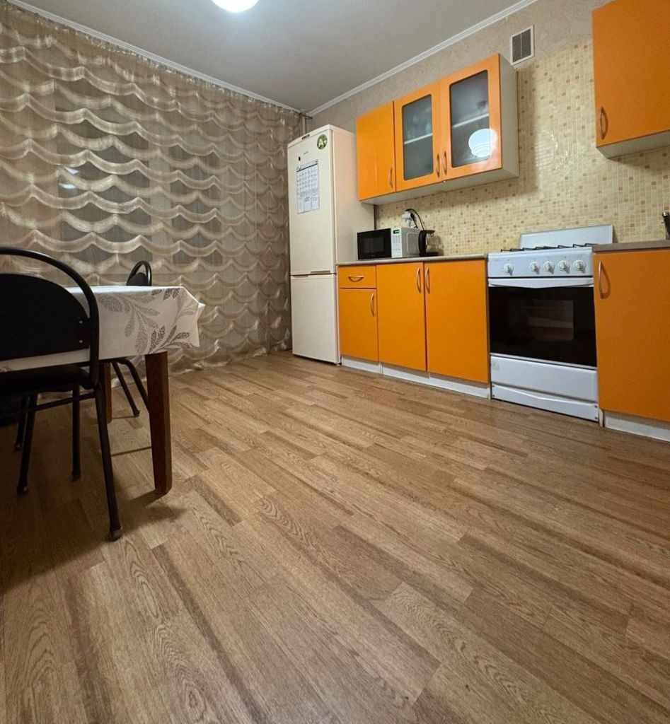 Продажа 1-комнатной квартиры, Энгельс, Полтавская ул,  11/1