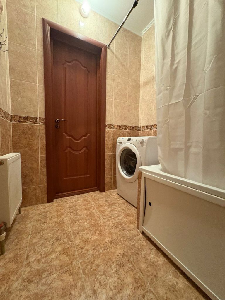 Продажа 1-комнатной квартиры, Энгельс, Полтавская ул,  11/1