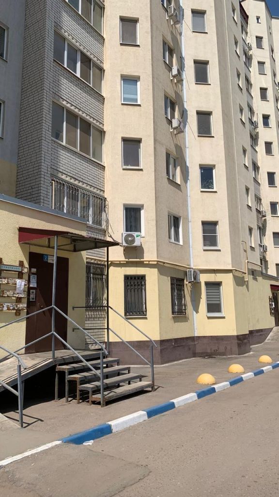 Продажа 1-комнатной квартиры, Энгельс, Полтавская ул,  11/1