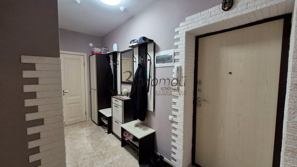 Продажа 2-комнатной квартиры, Анкудиновка, Русская ул,  4