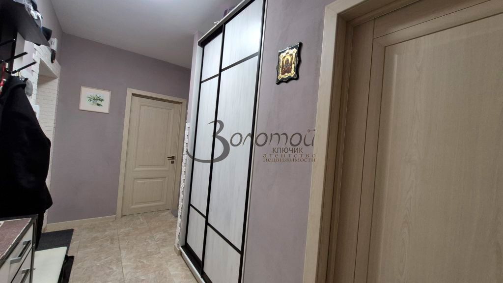 Продажа 2-комнатной квартиры, Анкудиновка, Русская ул,  4