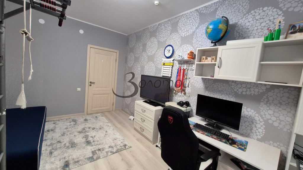 Продажа 2-комнатной квартиры, Анкудиновка, Русская ул,  4