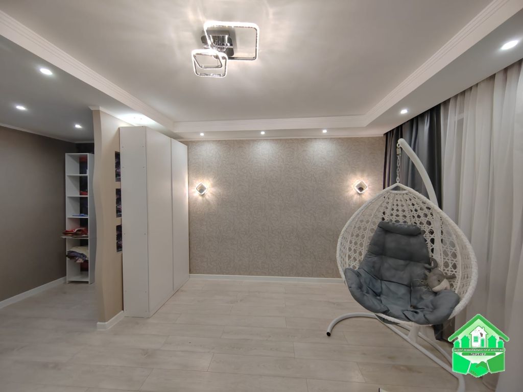 Продажа 1-комнатной квартиры, Дубки, Октябрьская,  2