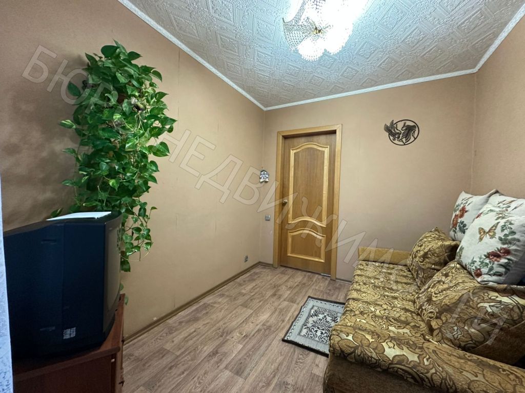 Продажа 2-комнатной квартиры, Балашов, Гагарина ул,  152