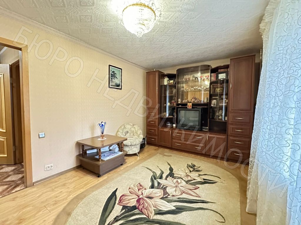 Продажа 2-комнатной квартиры, Балашов, Гагарина ул,  152