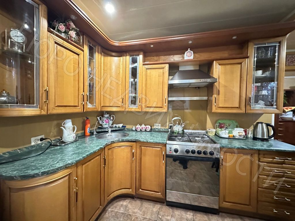 Продажа 2-комнатной квартиры, Балашов, Гагарина ул,  152