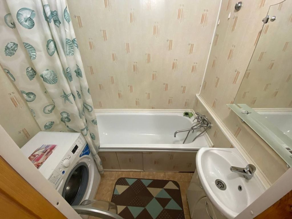 Продажа 1-комнатной квартиры, Саратов, Нагорная 4-я ул,  25в