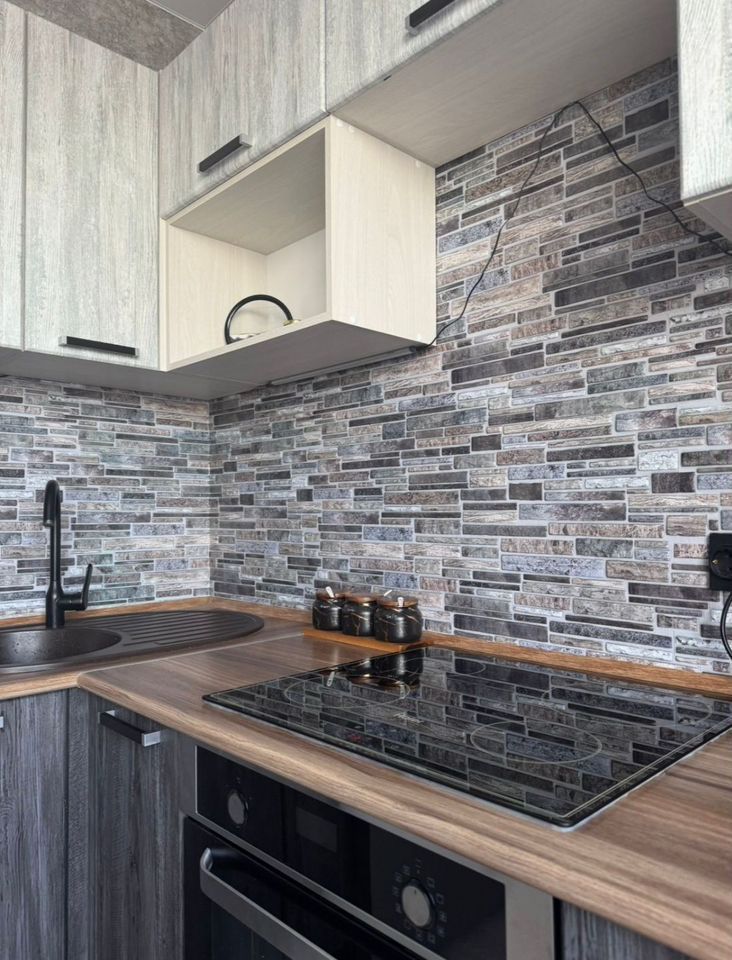 Продажа 2-комнатной квартиры, Саратов, Ладожская ул,  7