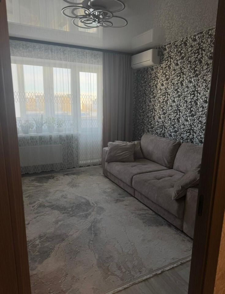 Продажа 2-комнатной квартиры, Саратов, Ладожская ул,  7