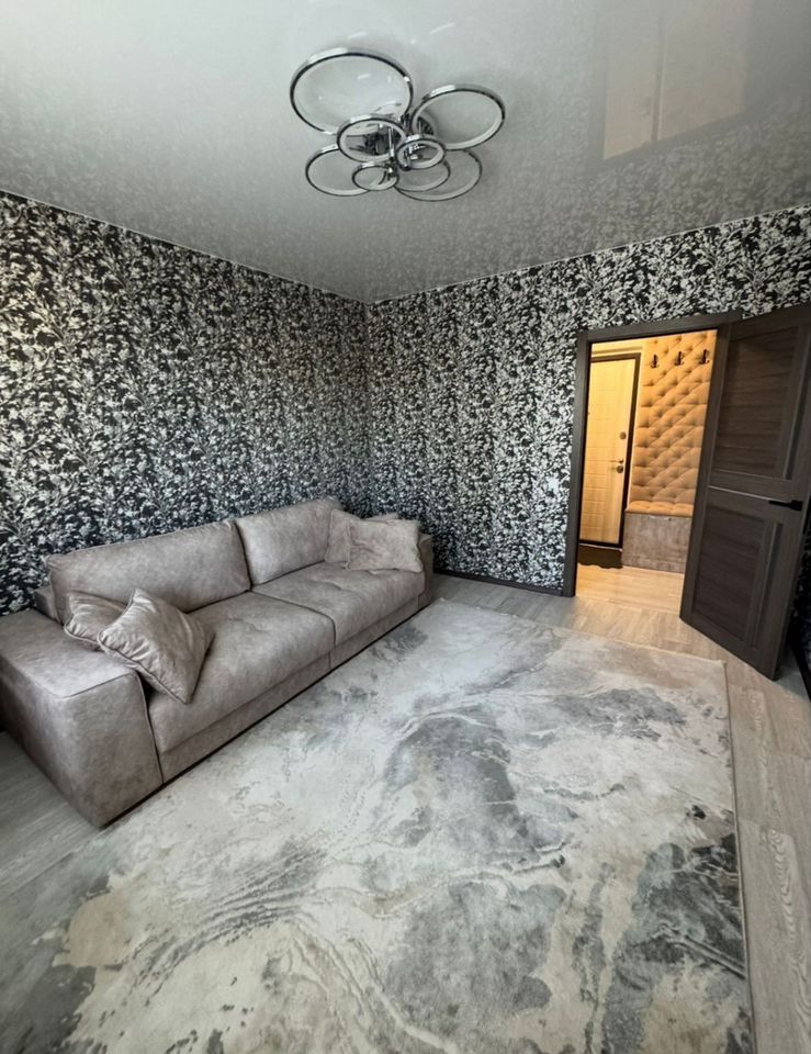 Продажа 2-комнатной квартиры, Саратов, Ладожская ул,  7