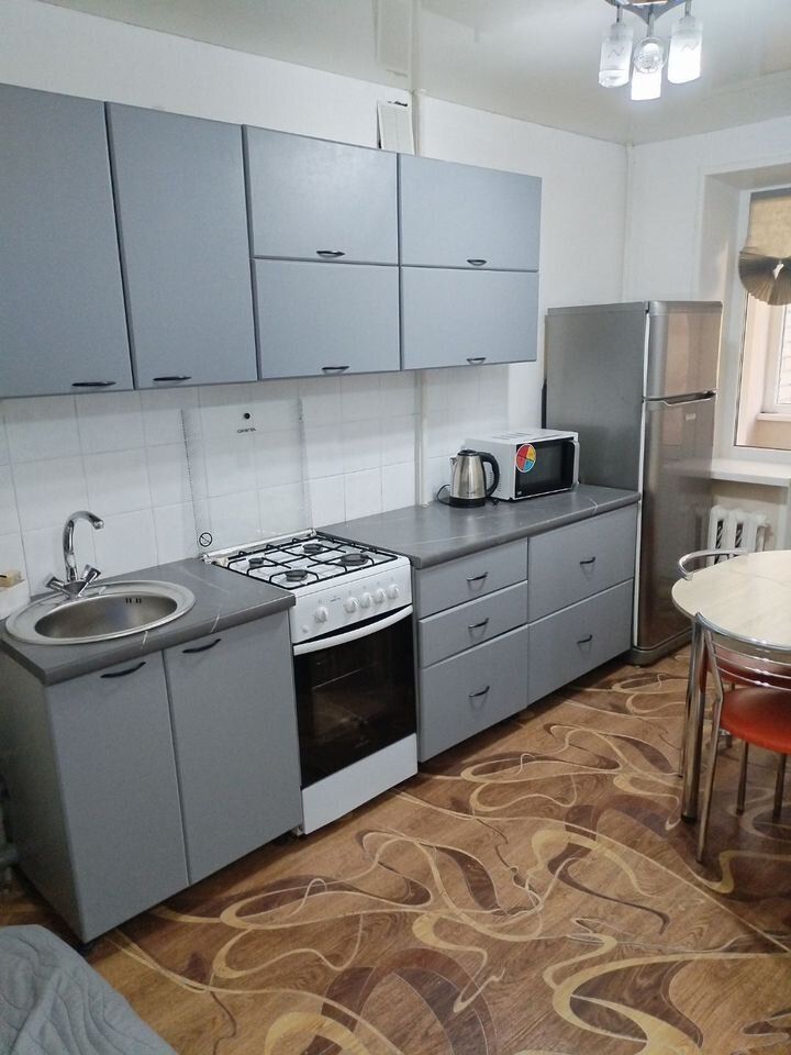 Продажа 1-комнатной квартиры, Саратов, Лесная ул,  3