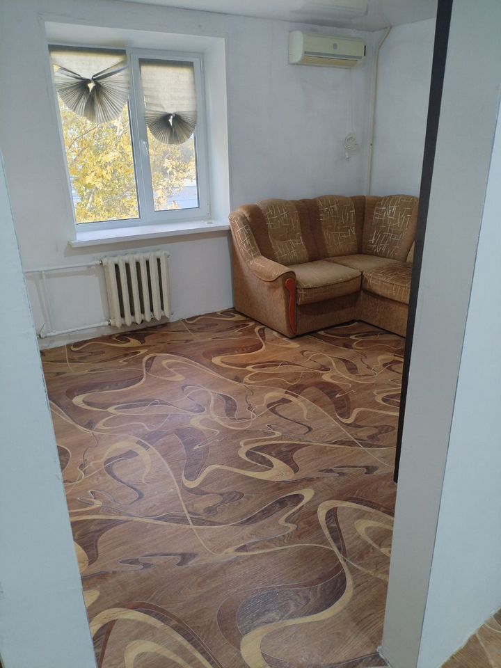 Продажа 1-комнатной квартиры, Саратов, Лесная ул,  3