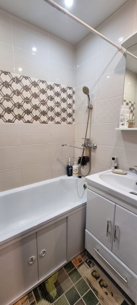 Продажа 2-комнатной квартиры, Кострома, Магистральная ул,  12