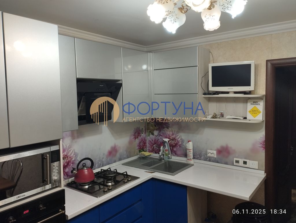 Продажа 3-комнатной квартиры, Белгород, Князя Трубецкого ул,  52