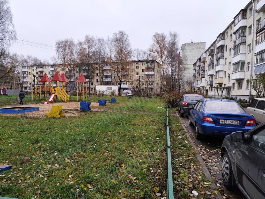 Продажа 2-комнатной квартиры, Тверь, Цанова б-р,  19