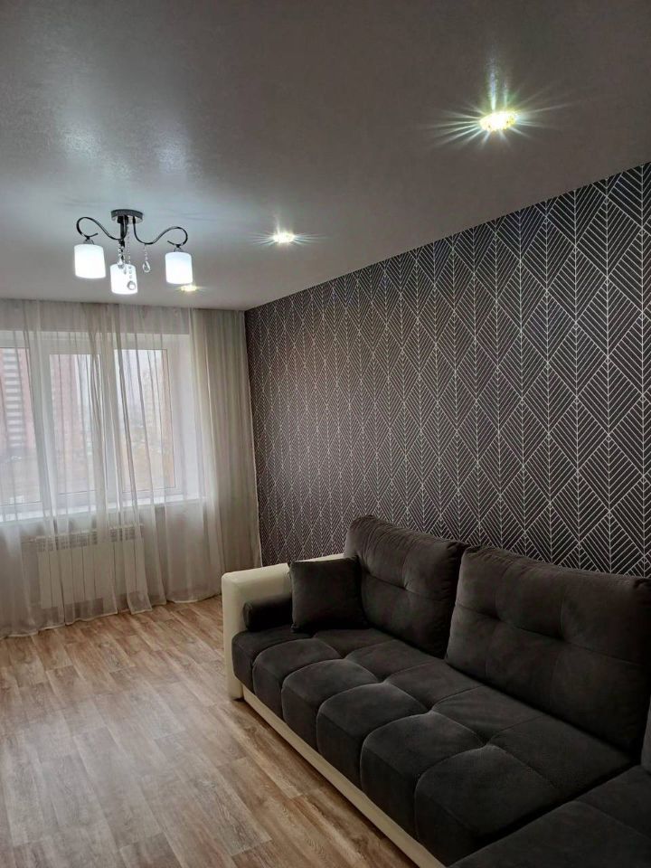 Продажа 1-комнатной квартиры, Саратов, Оржевского ул,  7