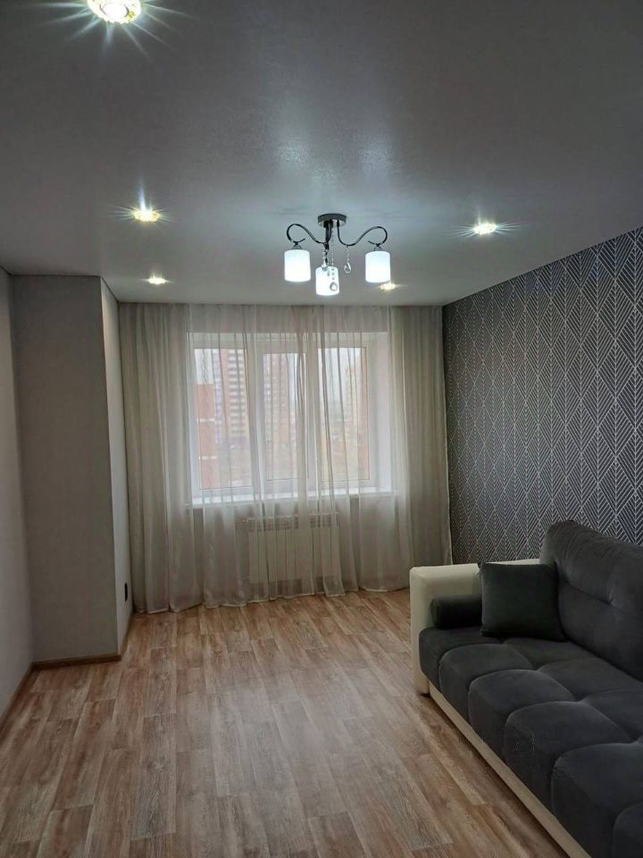 Продажа 1-комнатной квартиры, Саратов, Оржевского ул,  7