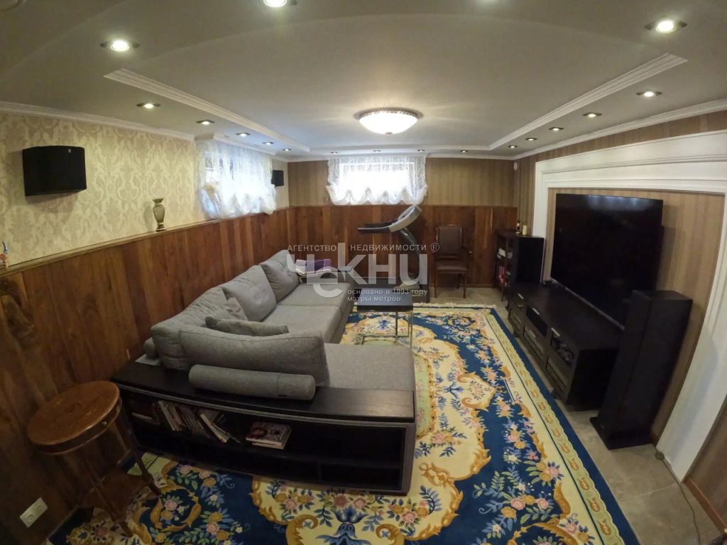 Продажа дома, 350м <sup>2</sup>, 20 сот., Нижегородская,  34