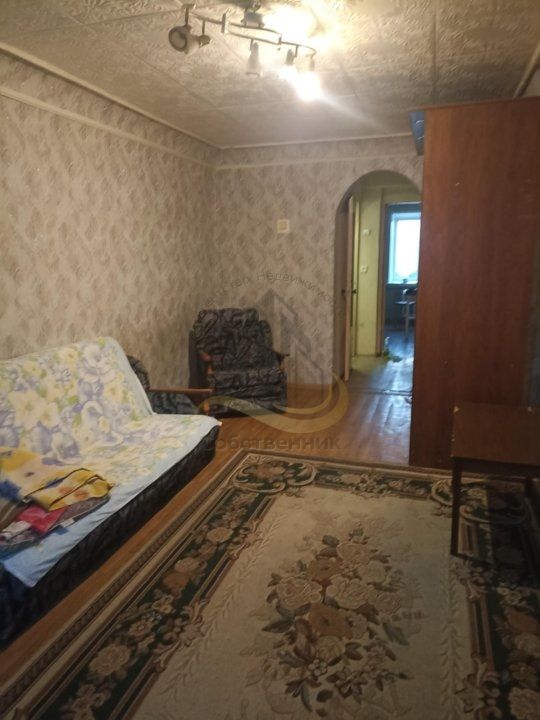 Аренда 1-комнатной квартиры, Старый Оскол, Стадионный пер,  1