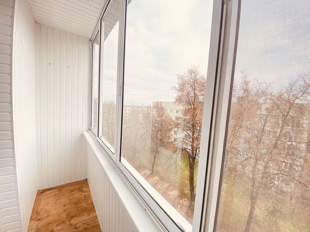 Продажа 2-комнатной квартиры, Новомосковск, Московская ул,  2а