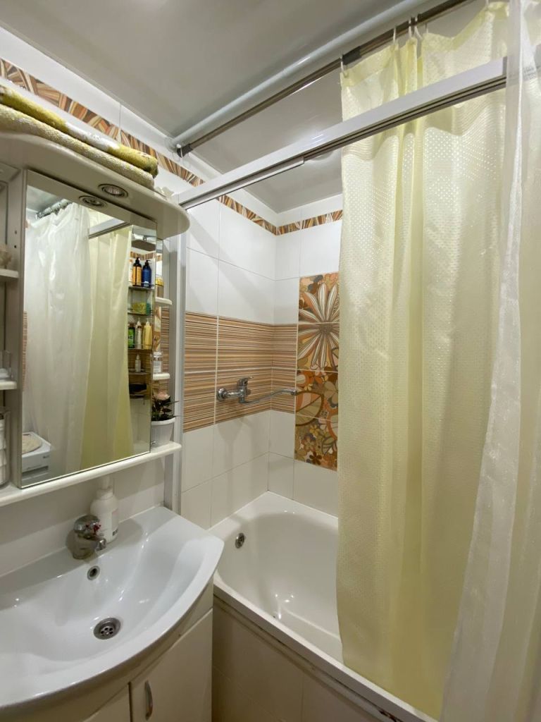 Продажа 3-комнатной квартиры, Иваново, Кохомское шоссе,  8