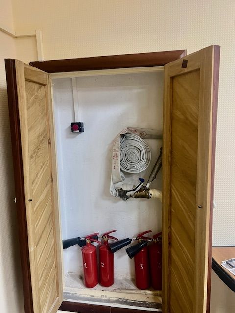 Продажа коммерческой недвижимости, 1208м <sup>2</sup>, Нижний Новгород, Театральная пл,  5/6