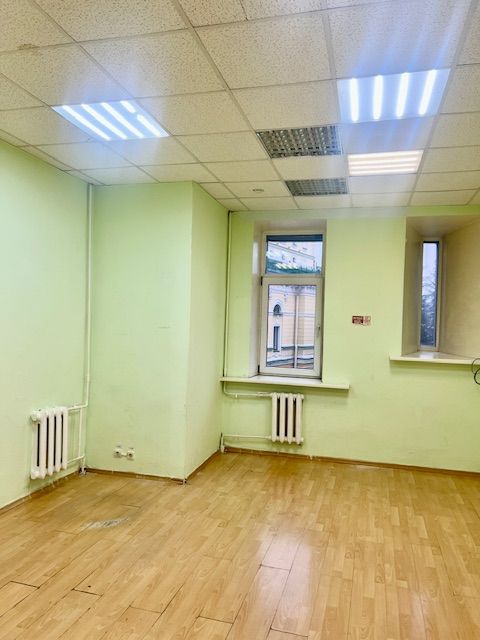 Продажа коммерческой недвижимости, 1208м <sup>2</sup>, Нижний Новгород, Театральная пл,  5/6