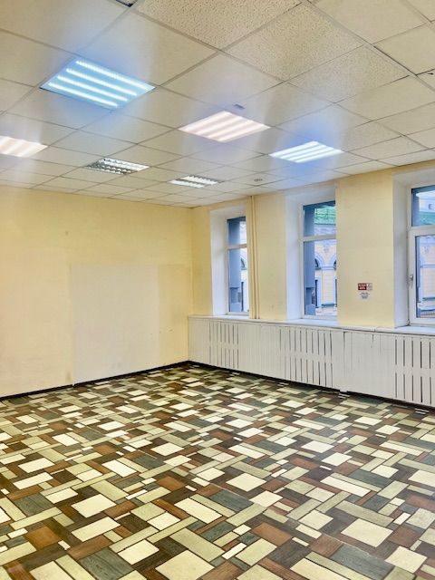 Продажа коммерческой недвижимости, 1208м <sup>2</sup>, Нижний Новгород, Театральная пл,  5/6