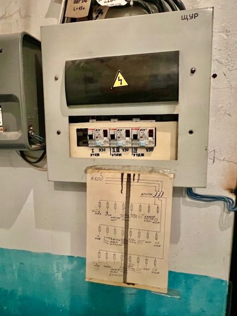 Продажа коммерческой недвижимости, 1208м <sup>2</sup>, Нижний Новгород, Театральная пл,  5/6