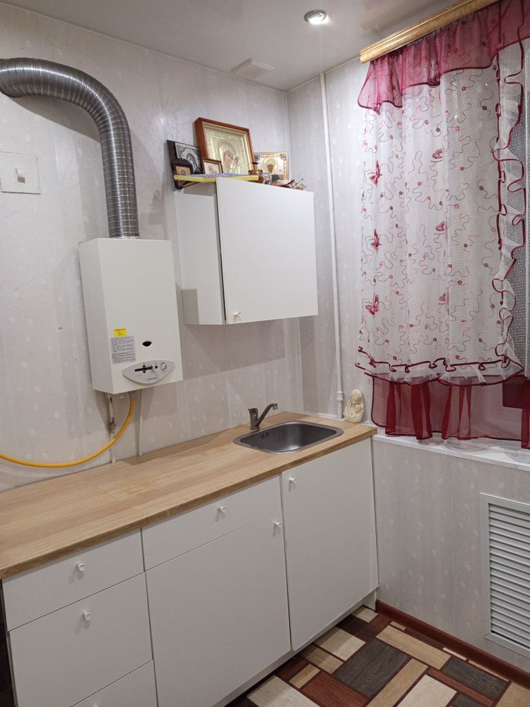 Продажа 2-комнатной квартиры, Нижний Новгород, Заречный бульвар,  7в