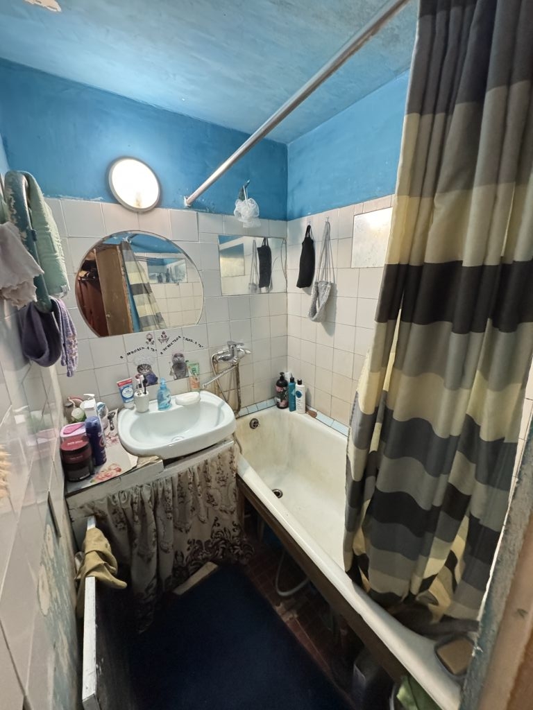 Продажа 3-комнатной квартиры, Дзержинск, Буденного ул,  23А