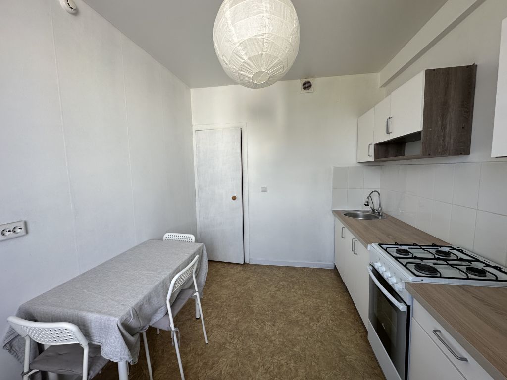 Продажа 1-комнатной квартиры, Новинки, Весенний пр-д,  12