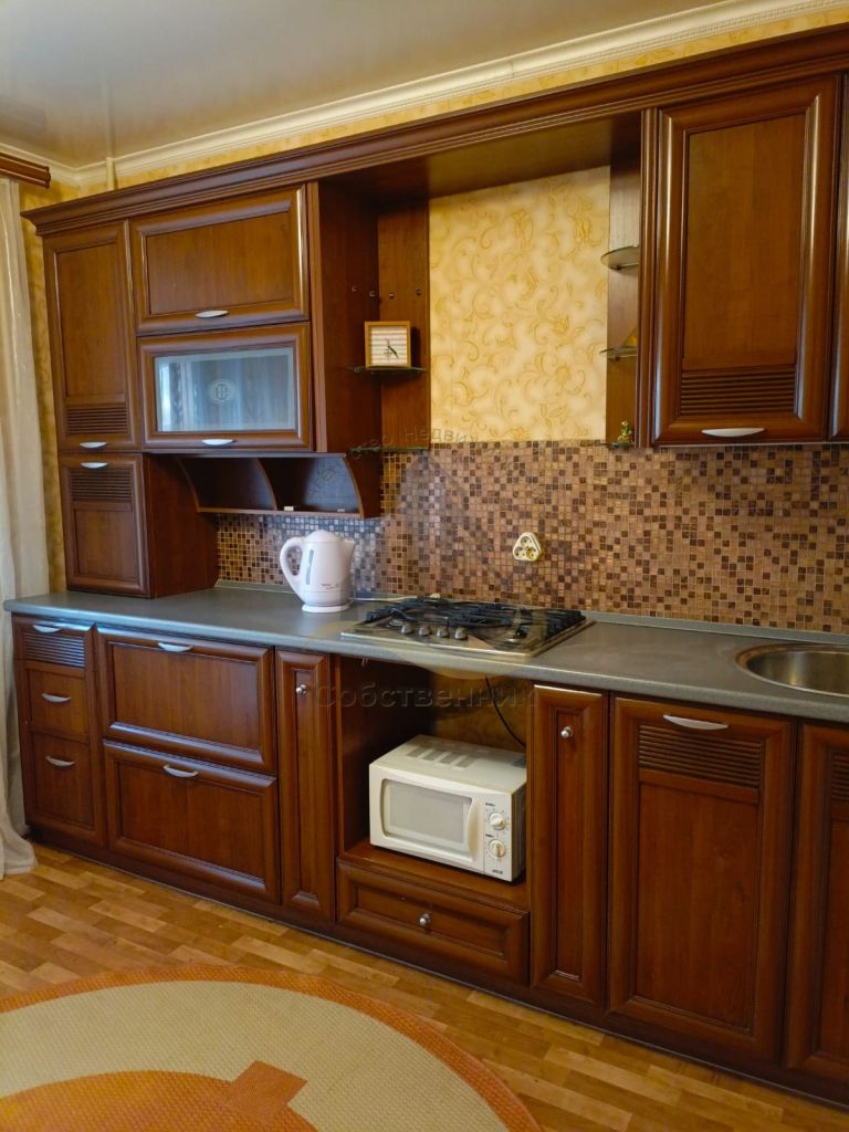 Аренда 2-комнатной квартиры, Старый Оскол, Набережный мкр,  14