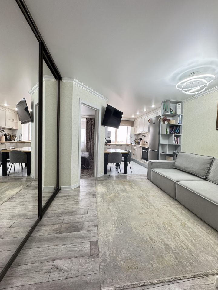 Продажа 3-комнатной квартиры, Саратов, Блинова ул,  52