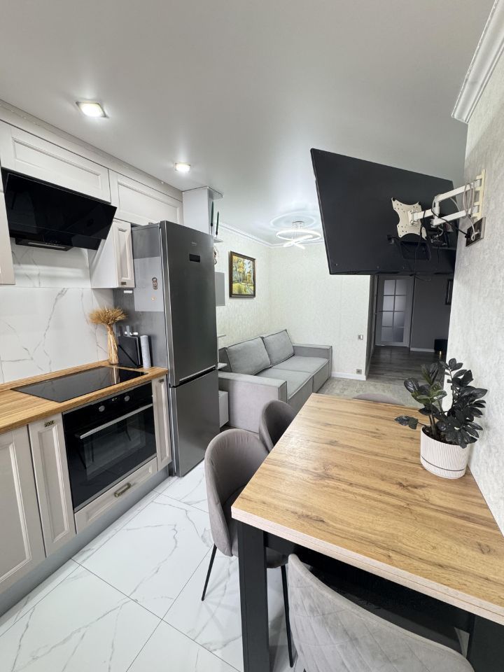 Продажа 3-комнатной квартиры, Саратов, Блинова ул,  52