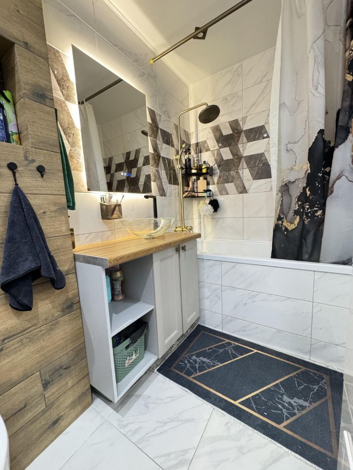 Продажа 3-комнатной квартиры, Саратов, Блинова ул,  52