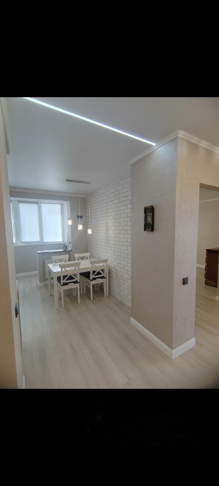 Продажа 2-комнатной квартиры, Саратов, Академика Антонова ул,  24