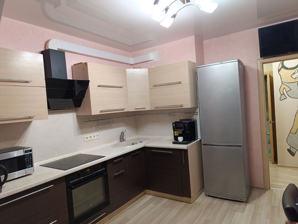 Продажа 2-комнатной квартиры, Саратов, Академика Антонова ул,  24