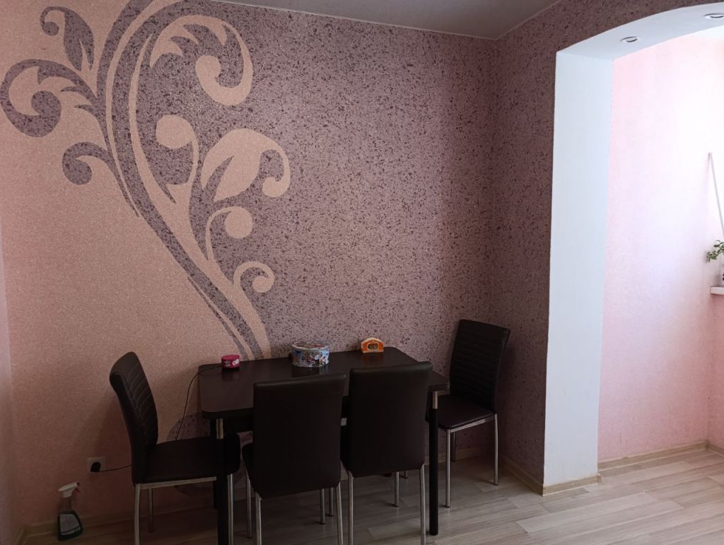 Продажа 2-комнатной квартиры, Саратов, Академика Антонова ул,  24