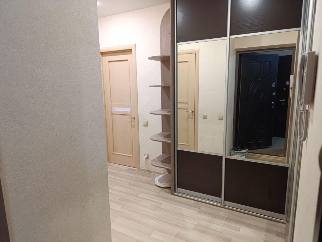 Продажа 2-комнатной квартиры, Саратов, Академика Антонова ул,  24