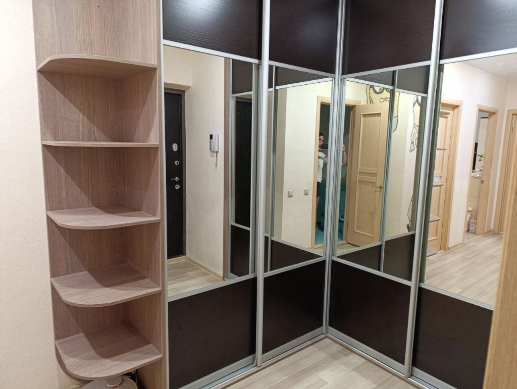 Продажа 2-комнатной квартиры, Саратов, Академика Антонова ул,  24