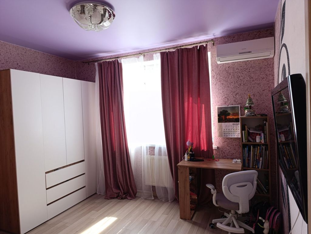 Продажа 2-комнатной квартиры, Саратов, Академика Антонова ул,  24