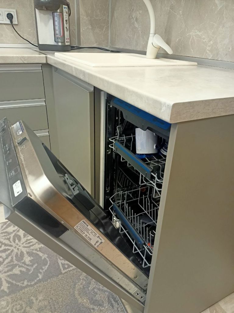 Продажа 2-комнатной квартиры, Нижний Новгород, Политбойцов ул,  2