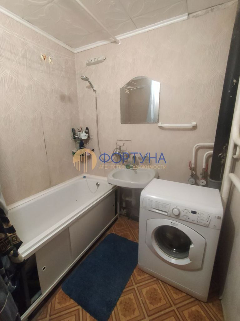 Продажа 1-комнатной квартиры, Белгород, Славянская ул,  9