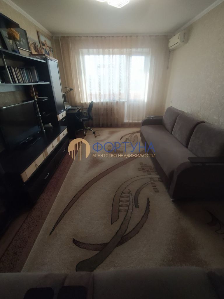 Продажа 1-комнатной квартиры, Белгород, Славянская ул,  9